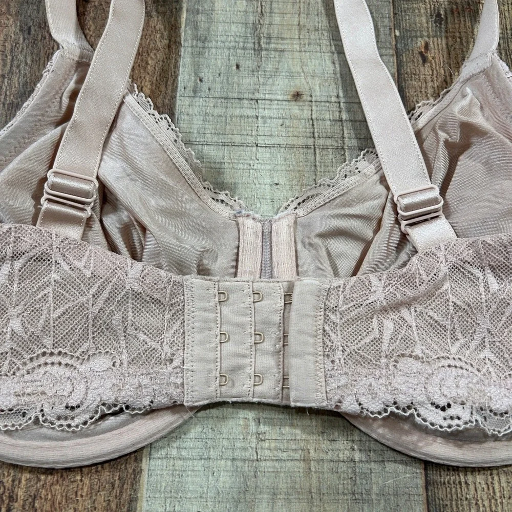 Wacoal 855295 Lace Underwire Bra Nude Beige Full Coverage 36DDD